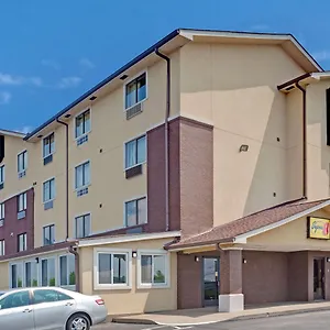 Super 8 By Wyndham Nashville/ Dntn/ Opryland Area 2* Nashville