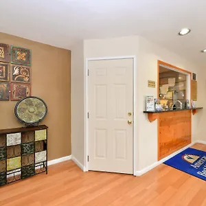 Americas Value Near Downtown 2* Nashville